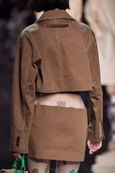Look 82